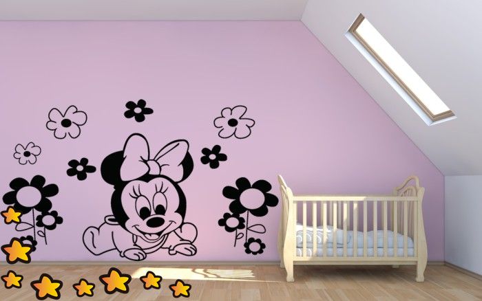 La Pequeña Minnie Mouse y las Flores V1066